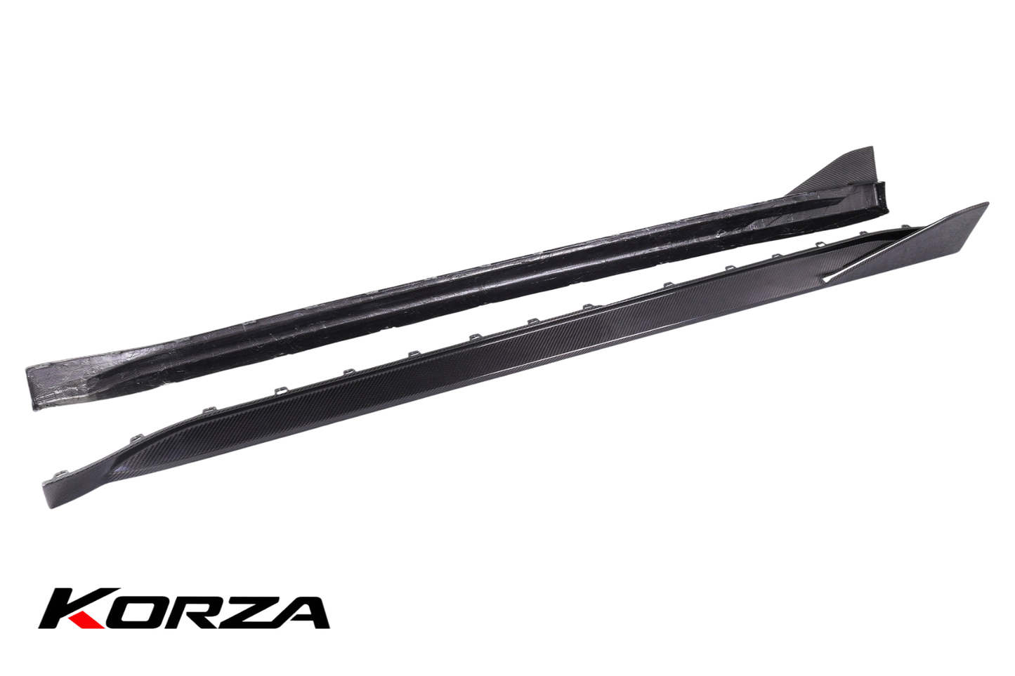 MP STYLE DRY CARBON FIBER SIDE SKIRTS – BMW G80/G82 M3/M4