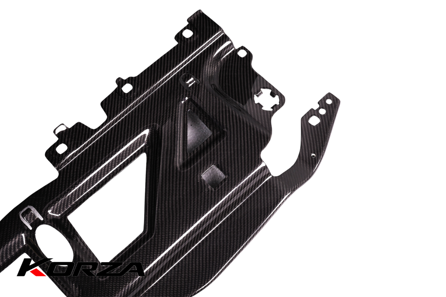 DRY CARBON COOLING SHROUD PANEL – BMW G80/G82/G87